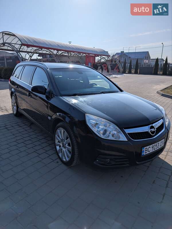 Універсал Opel Vectra 2008 в Самборі