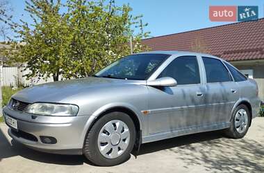 Лифтбек Opel Vectra 1999 в 