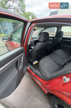 Седан Opel Vectra 2006 в 