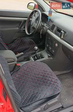 Седан Opel Vectra 2002 в 