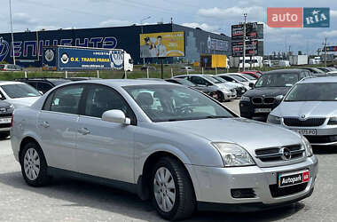 Седан Opel Vectra 2004 в 
