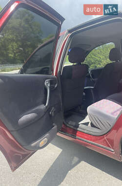 Лифтбек Opel Vectra 1997 в 