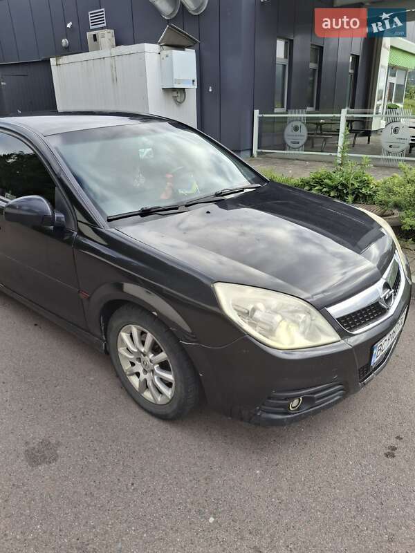 Седан Opel Vectra 2006 в Сколе