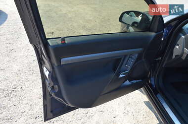 Седан Opel Vectra 2006 в 