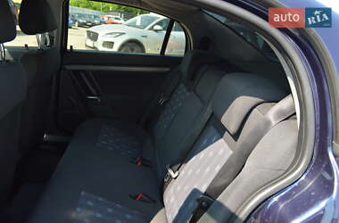 Седан Opel Vectra 2006 в 