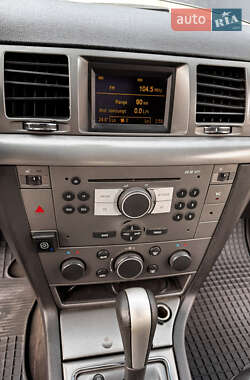 Седан Opel Vectra 2006 в 