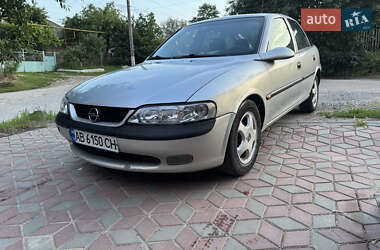 Лифтбек Opel Vectra 1998 в Балте
