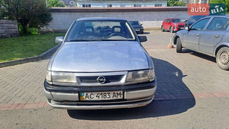 Седан Opel Vectra 1994 в Луцьку