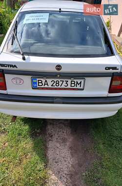 Лифтбек Opel Vectra 1994 в Кременчуге