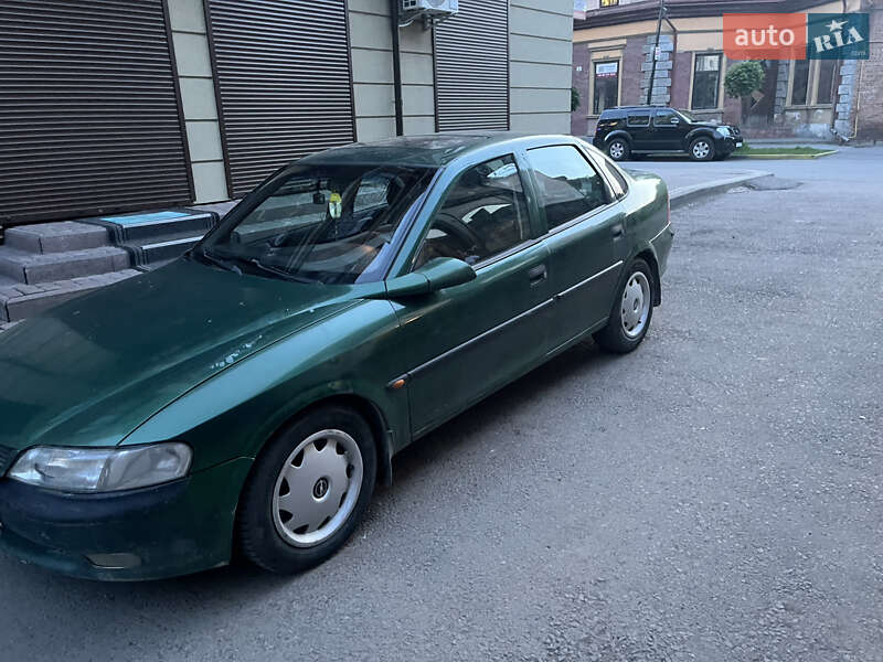 Седан Opel Vectra 1996 в Коломые