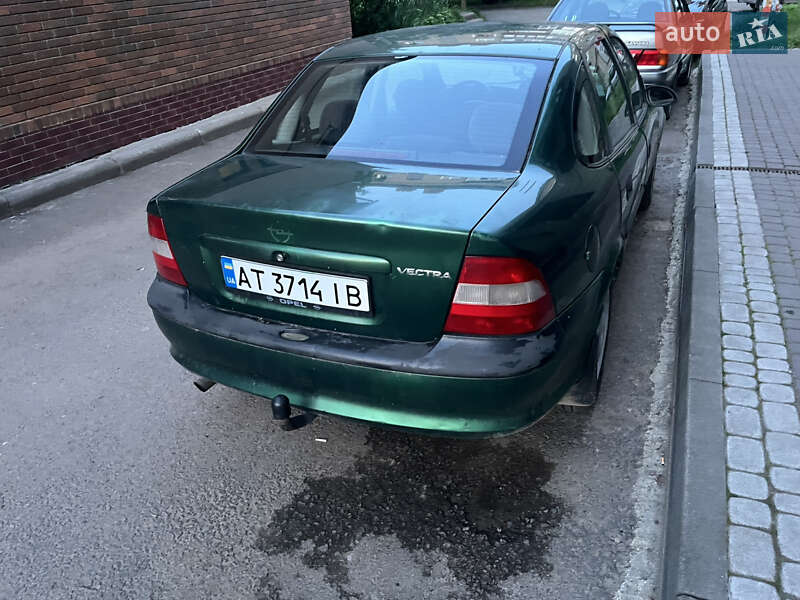 Седан Opel Vectra 1996 в Коломые