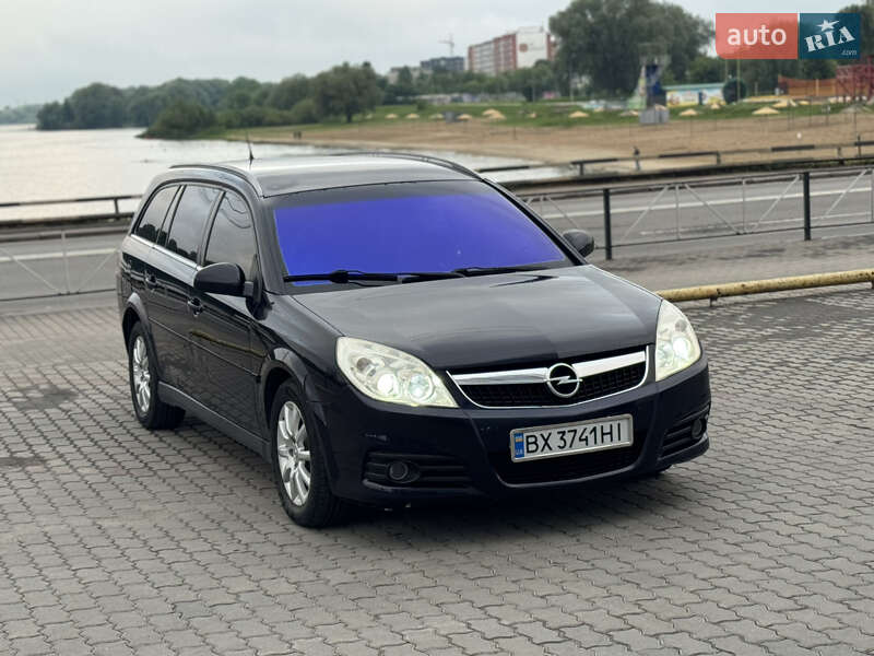 Универсал Opel Vectra 2005 в Хмельницком