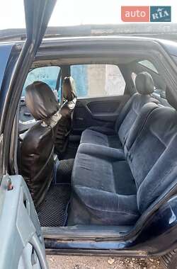 Седан Opel Vectra 1990 в Днепре