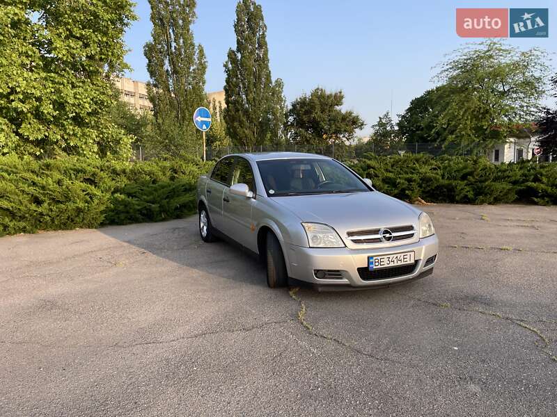 Седан Opel Vectra 2002 в Николаеве