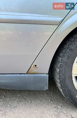Седан Opel Vectra 2003 в 
