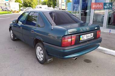 Седан Opel Vectra 1995 в 