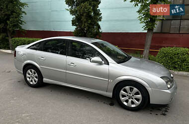 Седан Opel Vectra 2004 в 