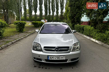 Седан Opel Vectra 2004 в 