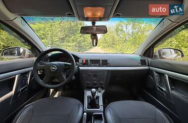 Седан Opel Vectra 2003 в 
