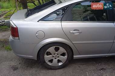 Лифтбек Opel Vectra 2006 в 