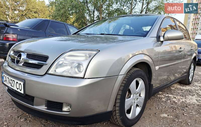 Седан Opel Vectra 2004 в Черкасах