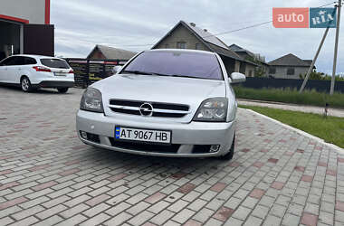 Седан Opel Vectra 2003 в 