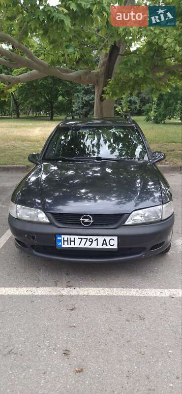Opel Vectra 1998