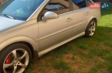 Лифтбек Opel Vectra 2003 в Богородчанах