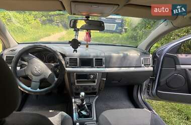 Седан Opel Vectra 2003 в 