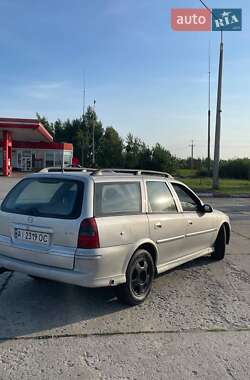 Универсал Opel Vectra 2000 в 