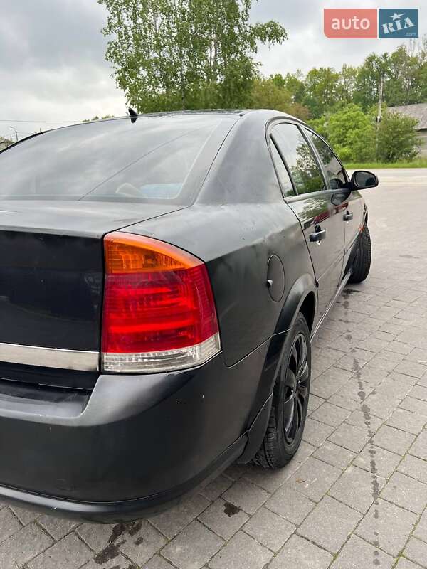 Седан Opel Vectra 2006 в Долине