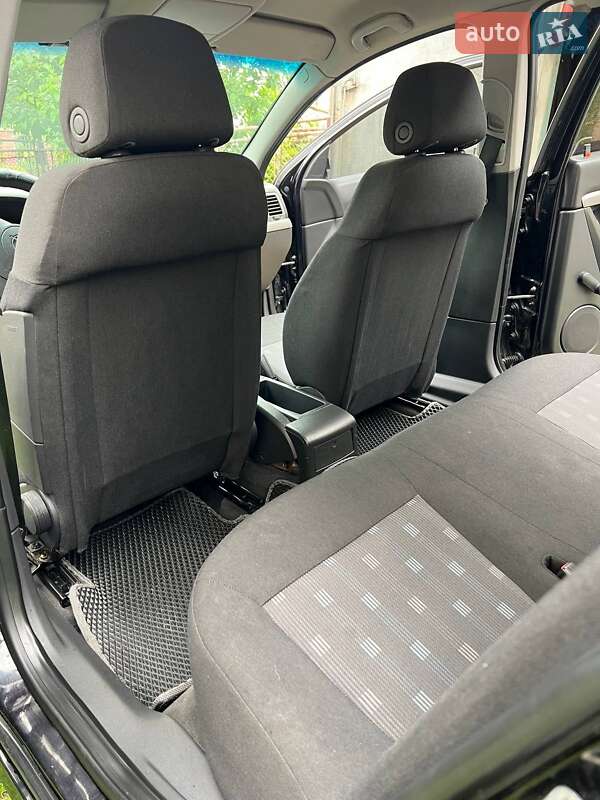 Седан Opel Vectra 2006 в Долине