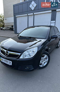Седан Opel Vectra 2007 в Первомайске