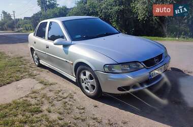 Седан Opel Vectra 2000 в Івано-Франківську