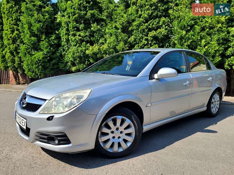Седан Opel Vectra 2005 в Хмельницком