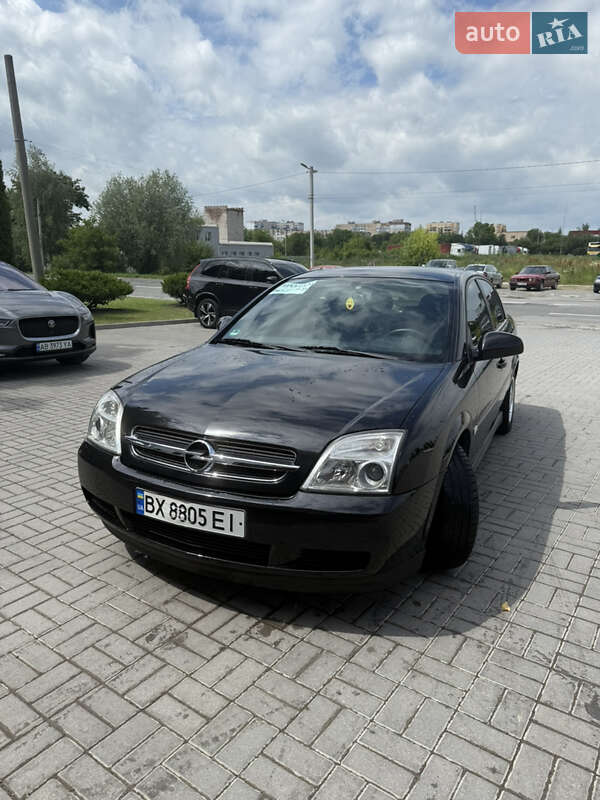 Седан Opel Vectra 2004 в Кам'янець-Подільському