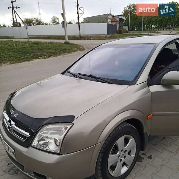 Opel Vectra 2004