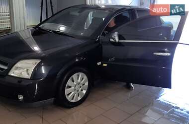 Седан Opel Vectra 2004 в Кременчуці