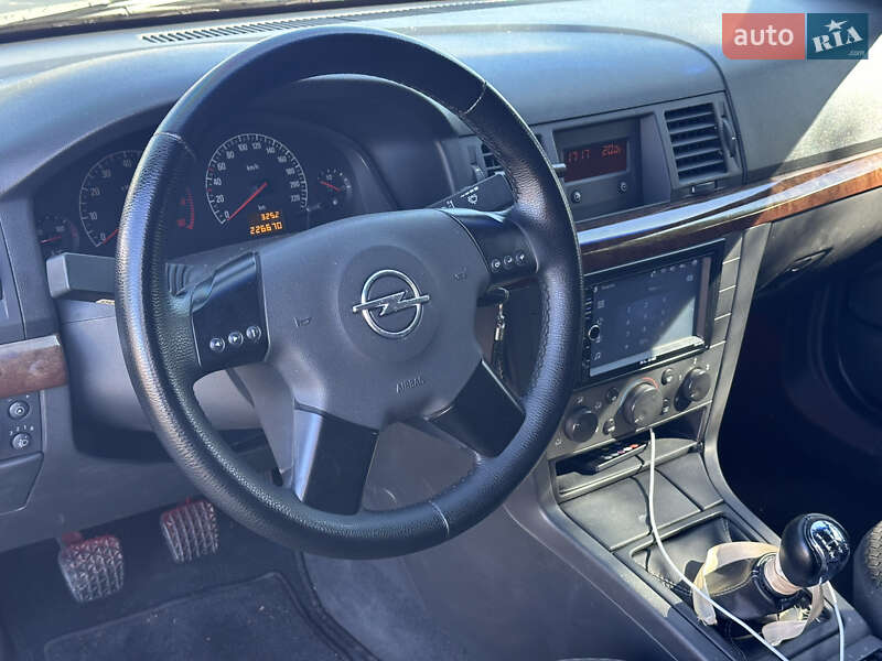 Седан Opel Vectra 2002 в Рожнятове