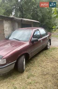Седан Opel Vectra 1989 в Каменском