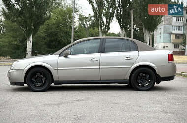 Седан Opel Vectra 2004 в 