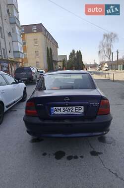 Седан Opel Vectra 1998 в 