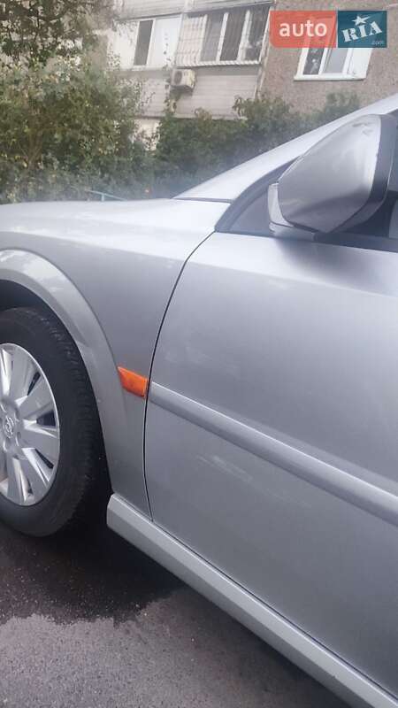 Седан Opel Vectra 2006 в Киеве