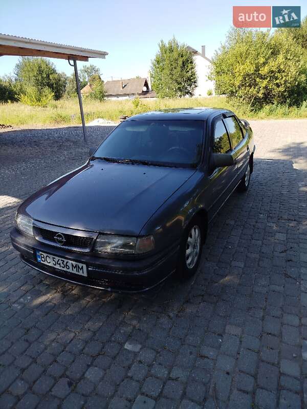 Седан Opel Vectra 1992 в Стрые