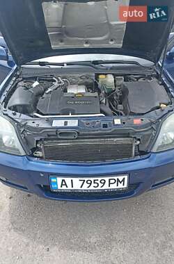 Лифтбек Opel Vectra 2003 в 