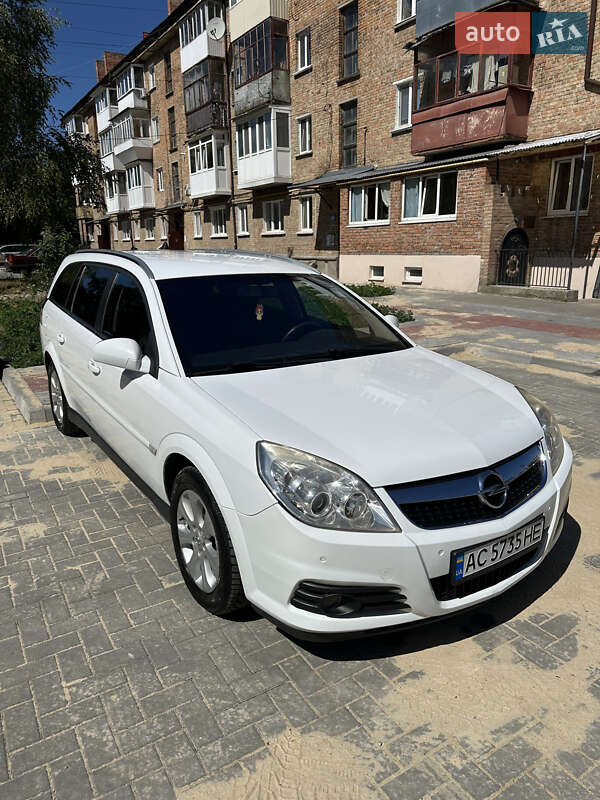 Универсал Opel Vectra 2008 в Луцке
