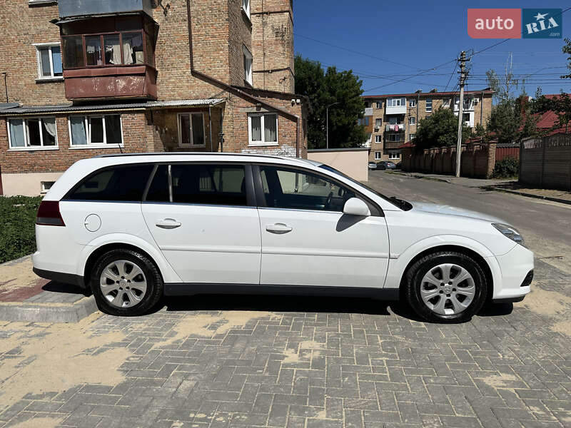 Универсал Opel Vectra 2008 в Луцке