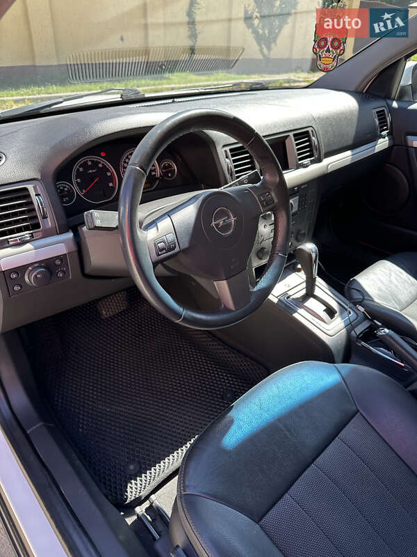 Универсал Opel Vectra 2008 в Луцке