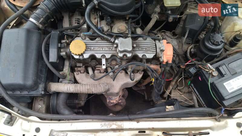 Лифтбек Opel Vectra 1993 в Львове