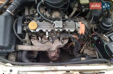 Лифтбек Opel Vectra 1993 в 